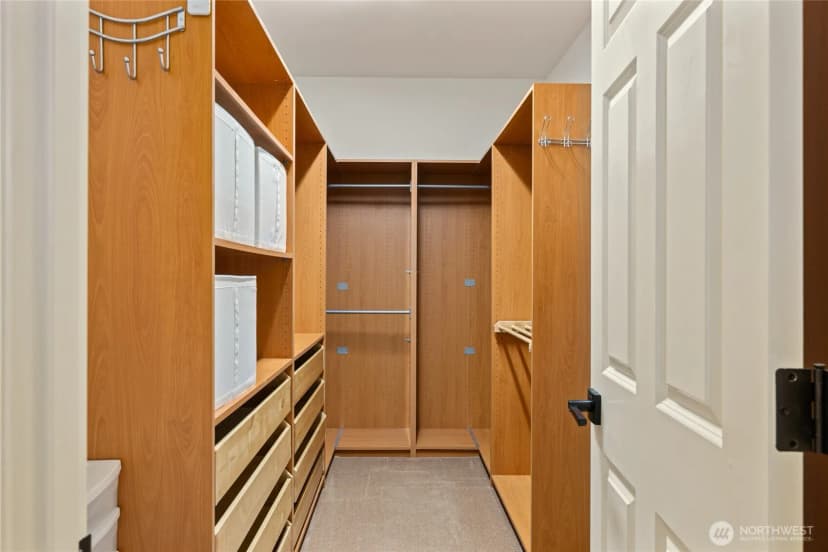 Property photo for 60 Spruce Lane, Ronald photo 13
