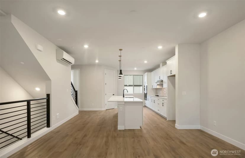 Property photo for 26539 Ne 143rd Circle #e, Duvall photo 3