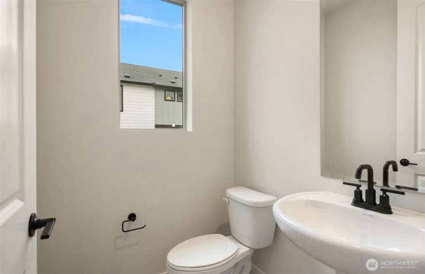Property photo for 26539 Ne 143rd Circle #e, Duvall photo 9
