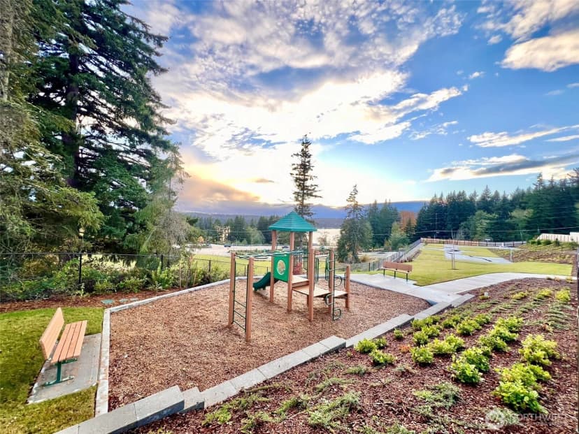 Property photo for 17602 Ne Midnight Sun Loop, Poulsbo photo 39