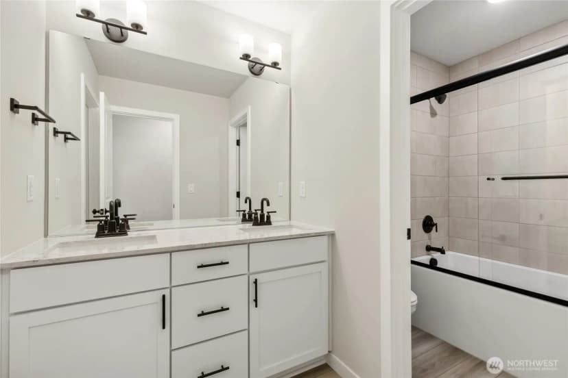 Property photo for 17602 Ne Midnight Sun Loop, Poulsbo photo 38