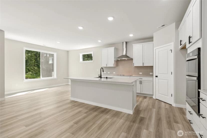 Property photo for 17602 Ne Midnight Sun Loop, Poulsbo photo 18