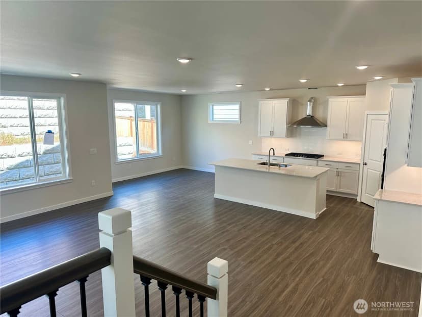 Property photo for 17602 Ne Midnight Sun Loop, Poulsbo photo 8