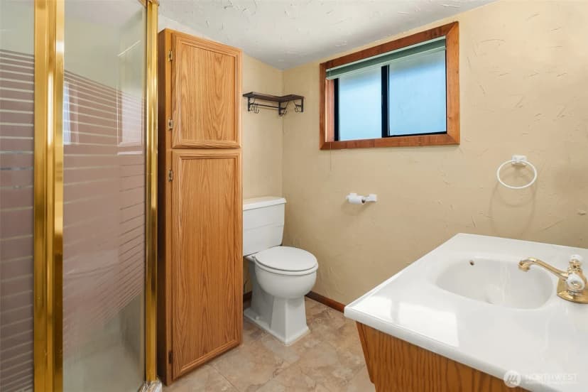 Property photo for 25443 Pioneer Way Nw, Poulsbo photo 35