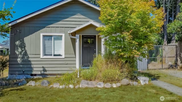 Property photo for 213 S 70th St, Tacoma