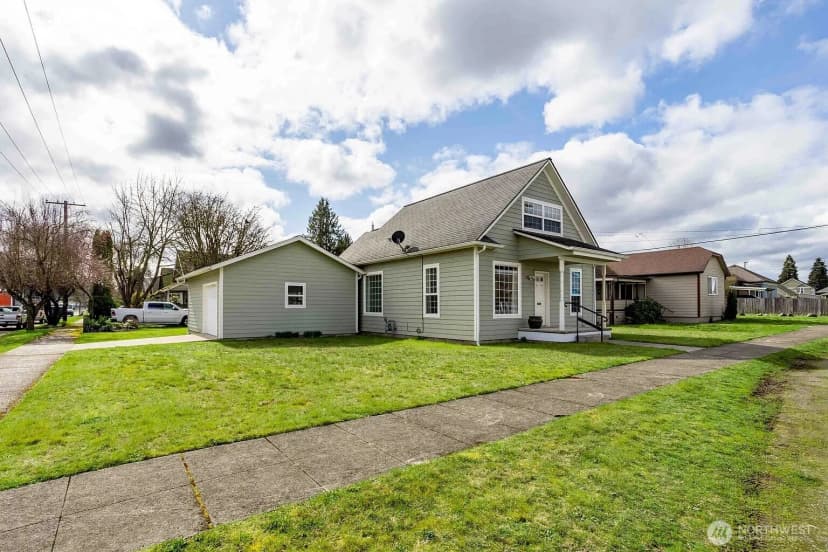 Property photo for 116 E 4th Street, Centralia