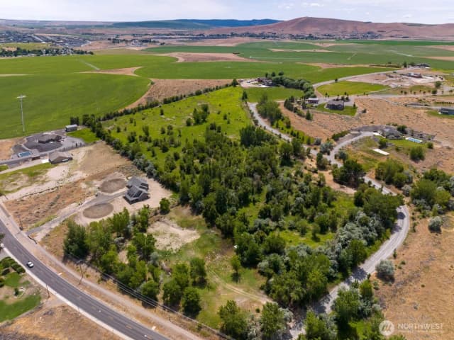 Property photo for 0 Sand Hill Dr, West Richland photo 2