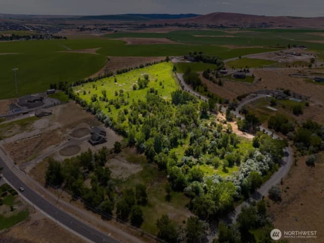 Property photo for 0 Sand Hill Dr, West Richland