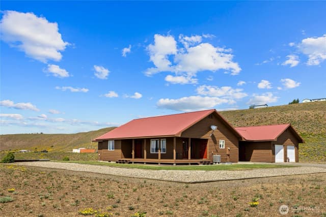 Property photo for 270 Indian Lake Drive, Ellensburg photo 2