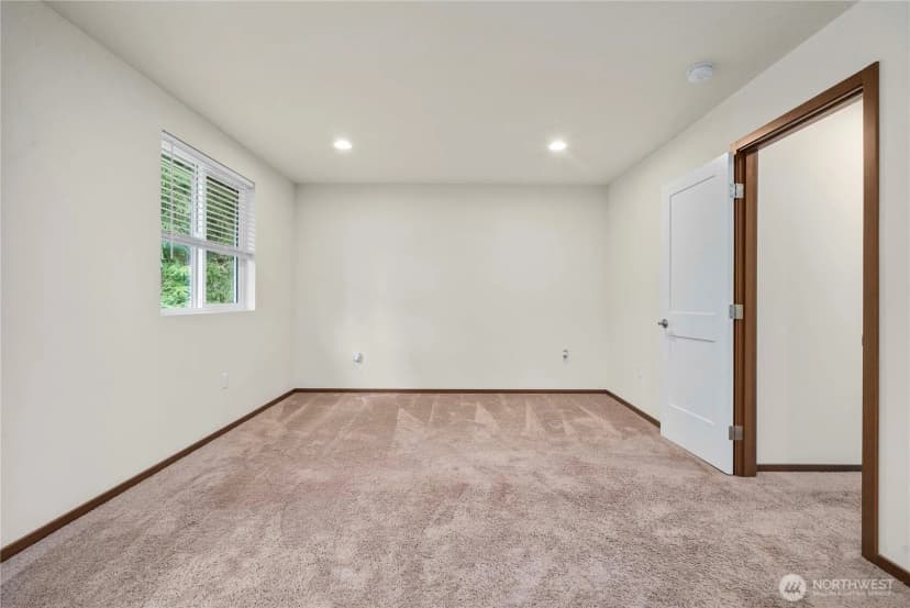 Property photo for 19013 63rd Street E, Lake Tapps photo 18