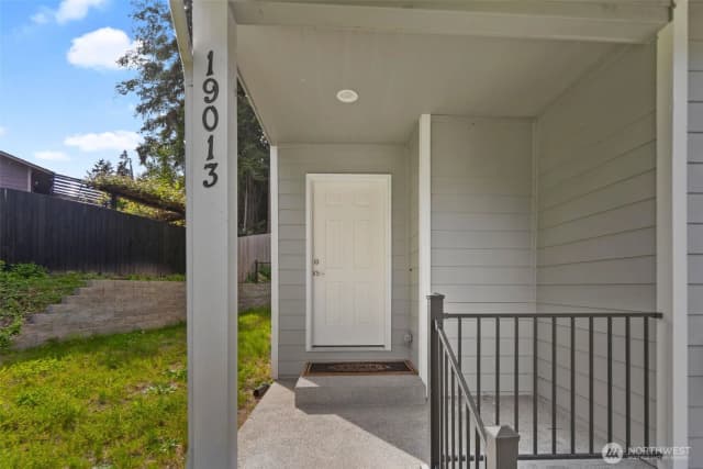 Property photo for 19013 63rd Street E, Lake Tapps photo 4
