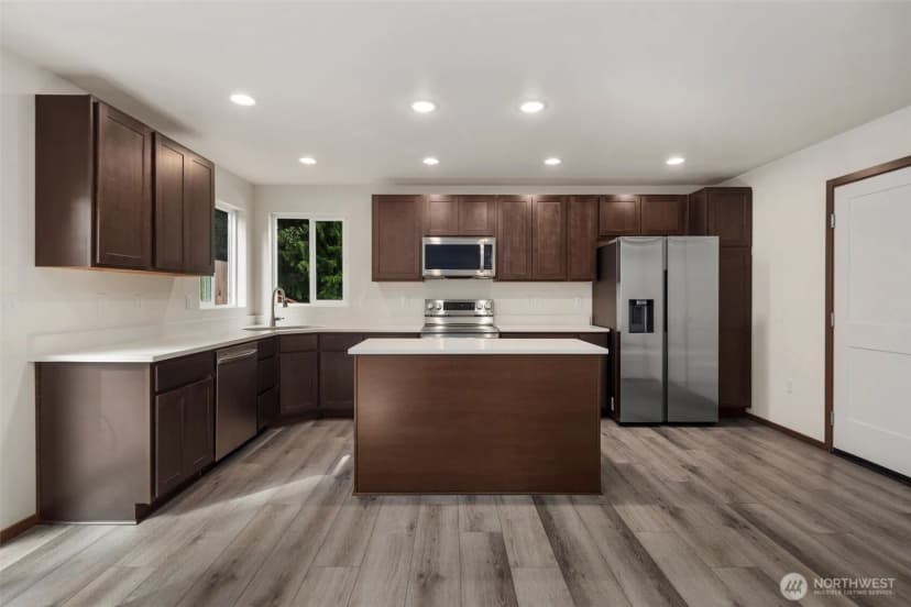 Property photo for 19013 63rd Street E, Lake Tapps photo 10