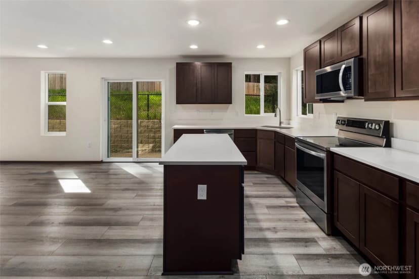 Property photo for 19013 63rd Street E, Lake Tapps photo 13