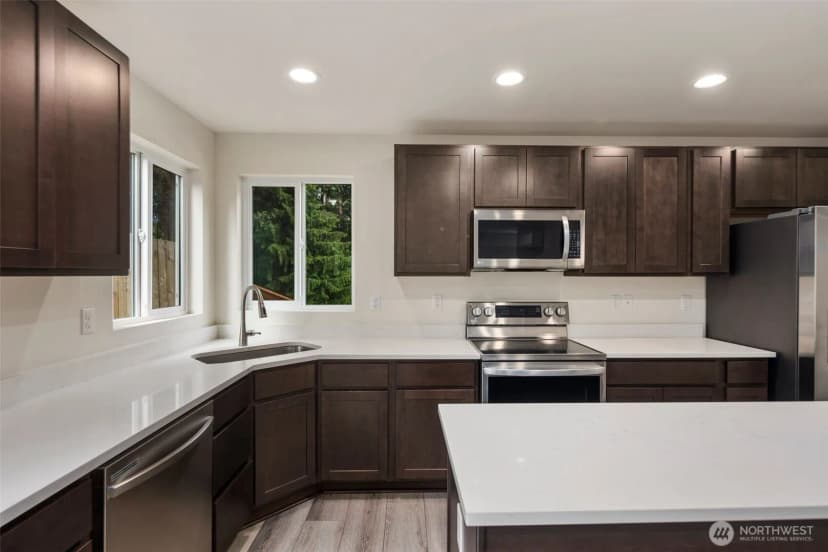 Property photo for 19013 63rd Street E, Lake Tapps photo 11