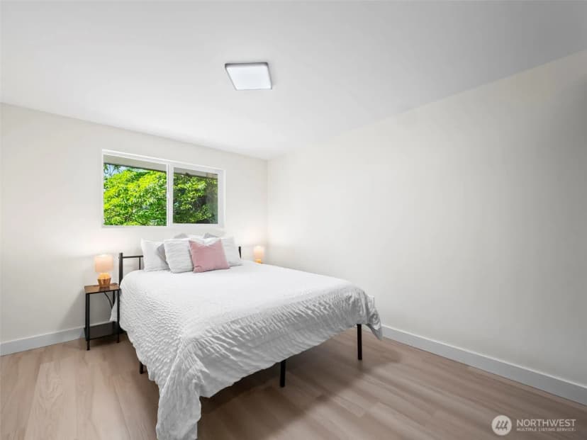 Property photo for 13517 Bingham Avenue E, Tacoma photo 23