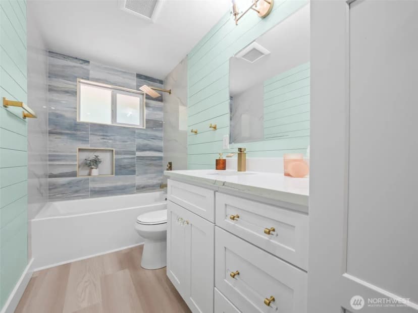 Property photo for 13517 Bingham Avenue E, Tacoma photo 22