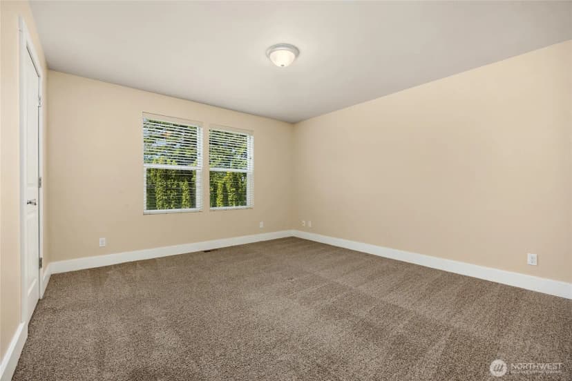 Property photo for 2653 19th Street, Bremerton photo 12
