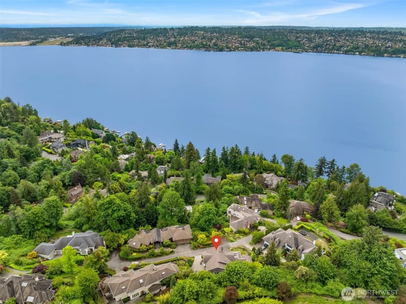 Property photo for 7934 Lake View Lane, Mercer Island photo 38