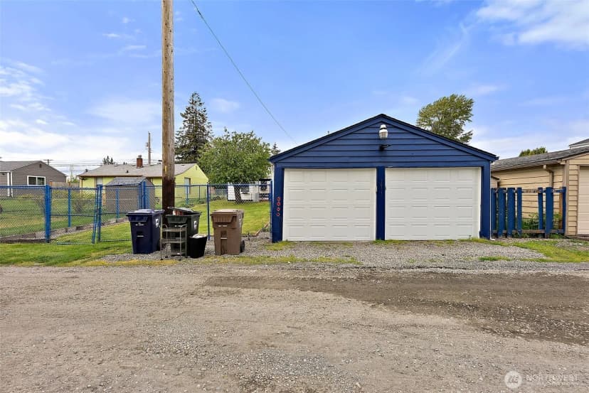 Property photo for 1811 S Sprague Avenue, Tacoma photo 27