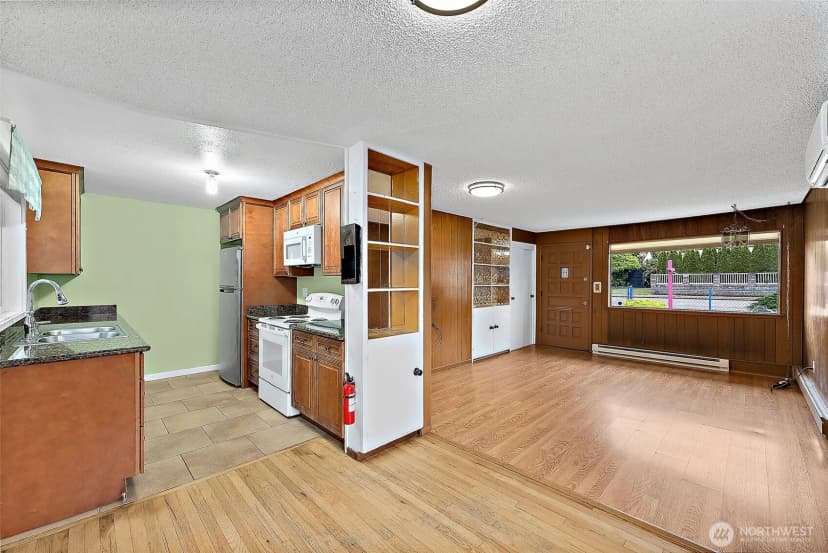 Property photo for 1811 S Sprague Avenue, Tacoma photo 14