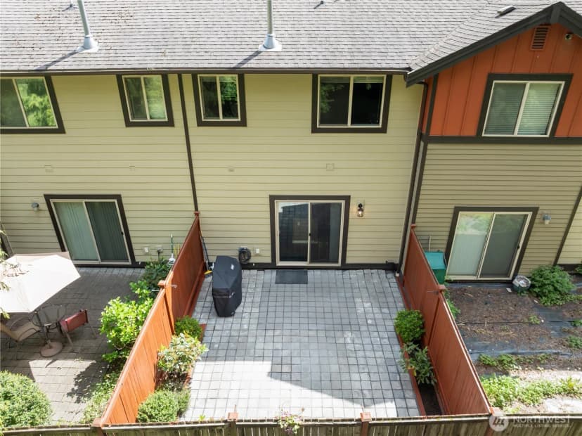 Property photo for 16404 1st Drive Se, Bothell photo 32
