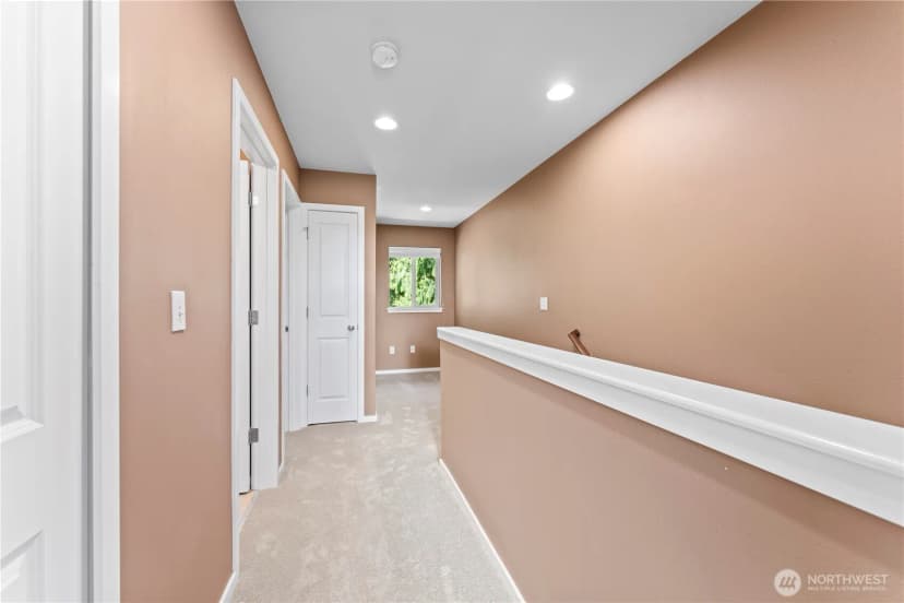 Property photo for 16404 1st Drive Se, Bothell photo 21
