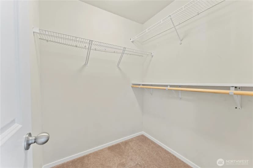 Property photo for 16404 1st Drive Se, Bothell photo 17