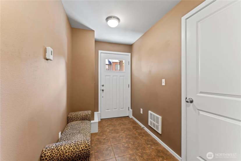 Property photo for 16404 1st Drive Se, Bothell photo 25