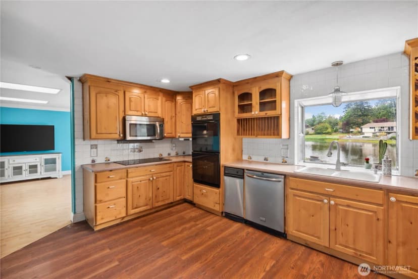 Property photo for 2606 Sw 323rd Street, Federal Way photo 11