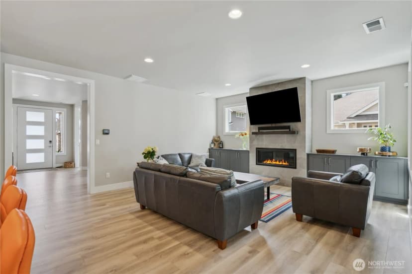 Property photo for 3913 63rd Street Nw, Gig Harbor photo 4