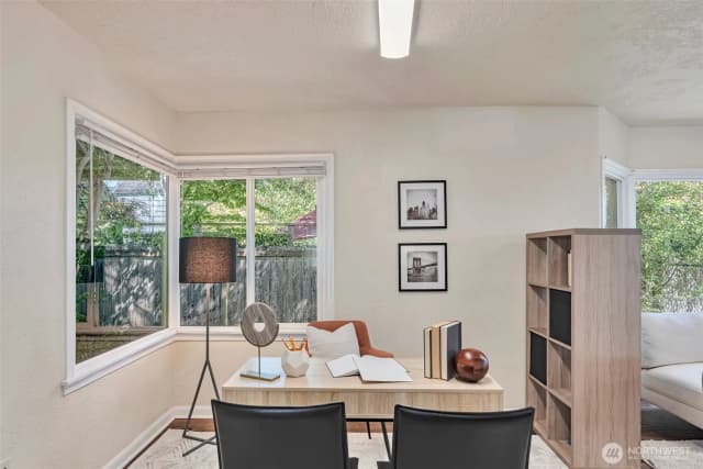 Property photo for 7344 35th Avenue Sw, Seattle photo 3