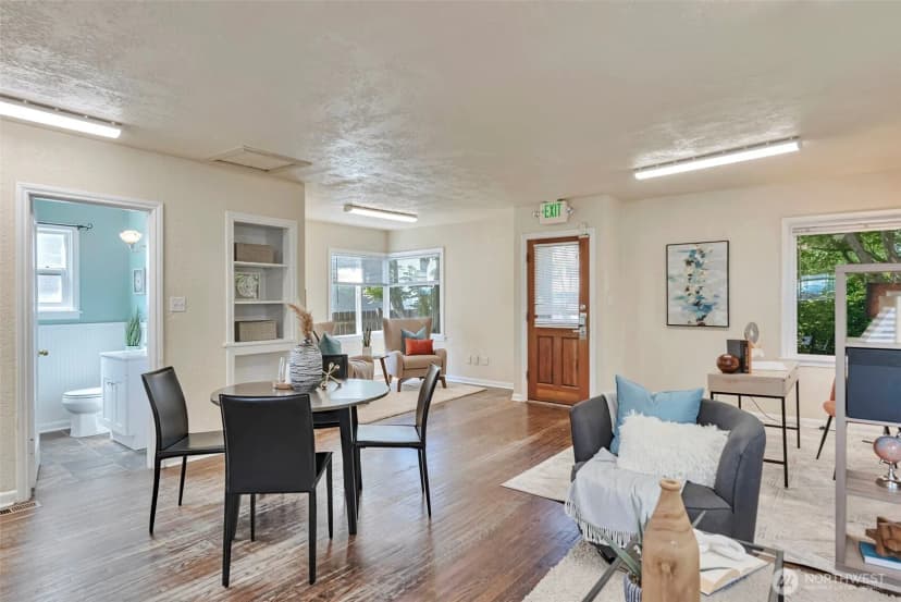 Property photo for 7344 35th Avenue Sw, Seattle photo 9