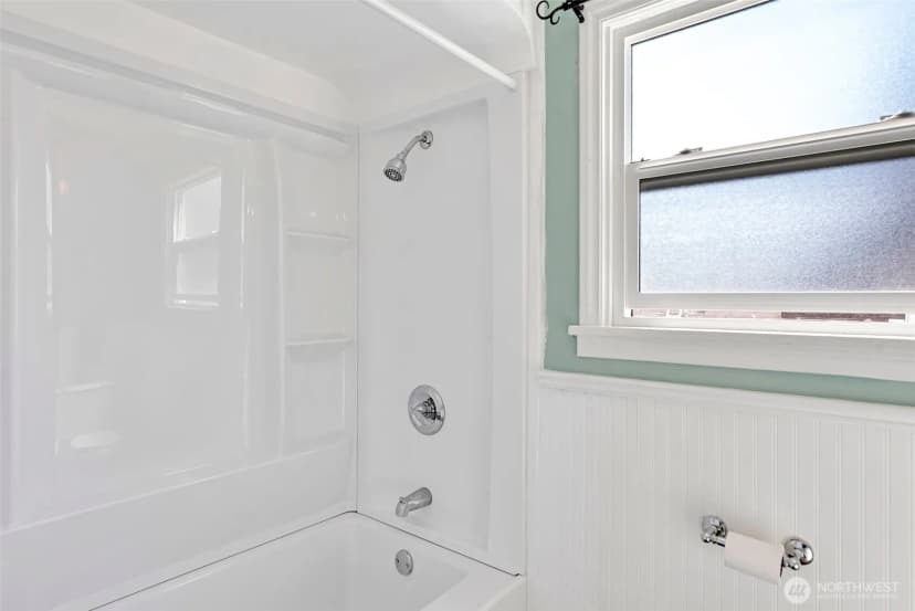 Property photo for 7344 35th Avenue Sw, Seattle photo 17