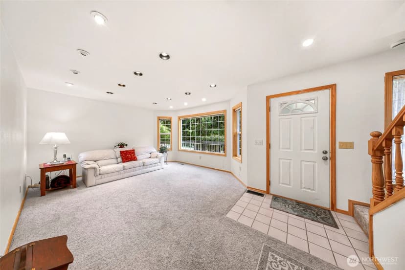 Property photo for 163 Polo Park Drive, Bellingham photo 8