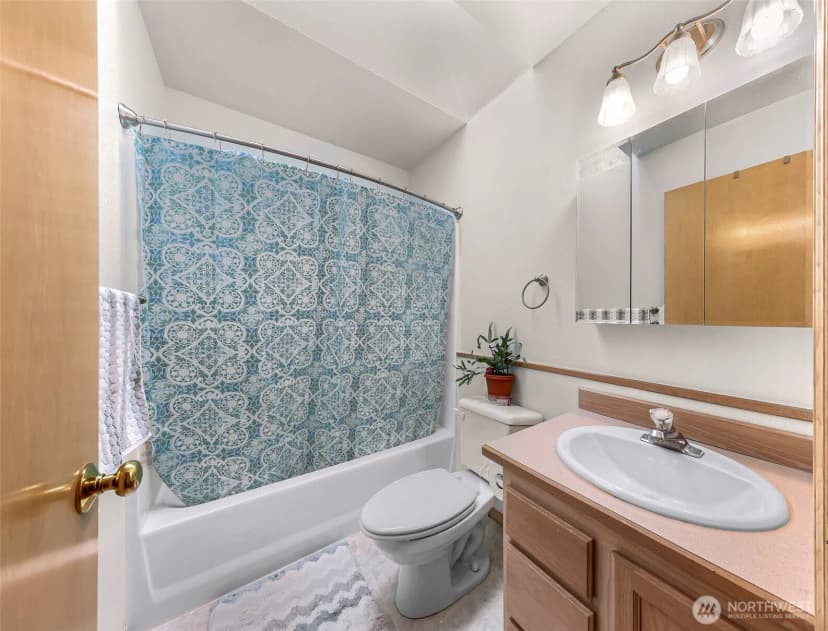 Property photo for 163 Polo Park Drive, Bellingham photo 25
