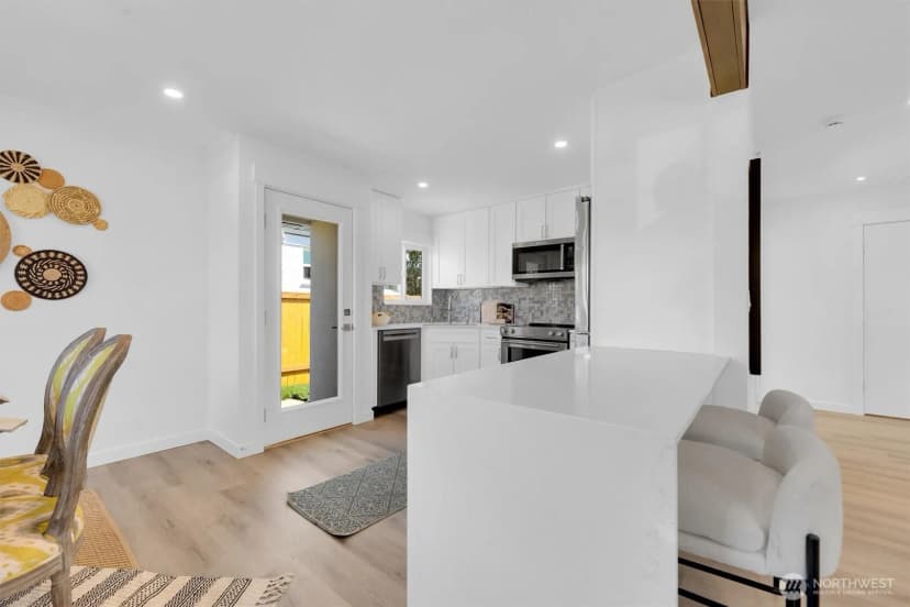 Property photo for 8042 19th Avenue Nw, Seattle photo 9