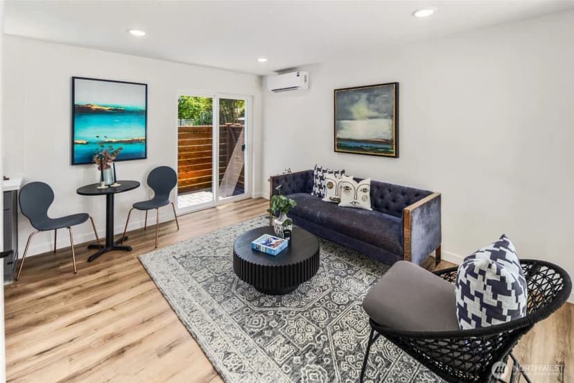 Property photo for 817 C S Rose Street, Seattle