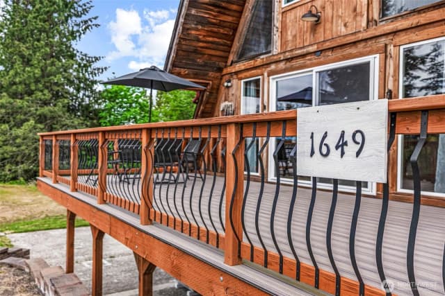 Property photo for 1649 Holcomb Road, Kelso photo 2
