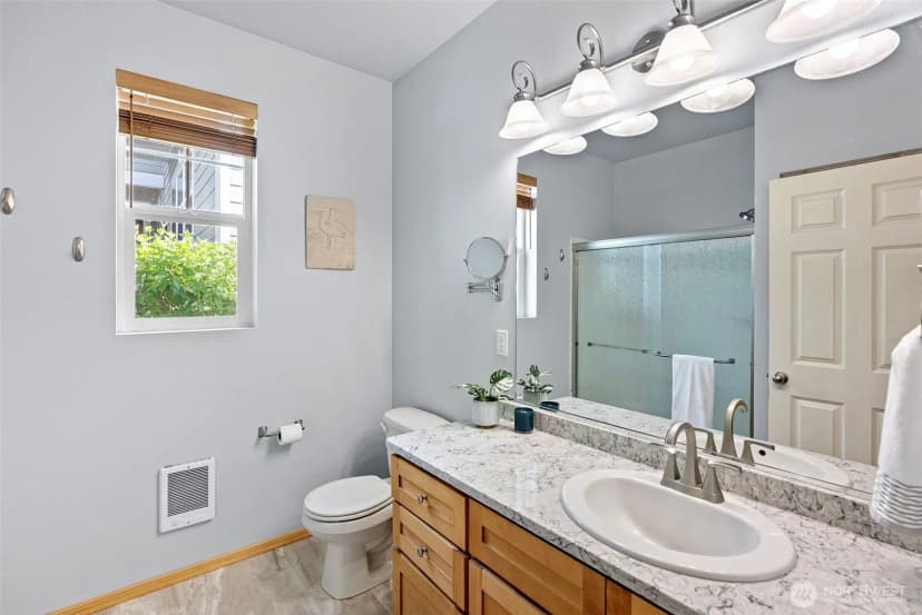 Property photo for 19554 Jensen Way Ne, Poulsbo photo 16