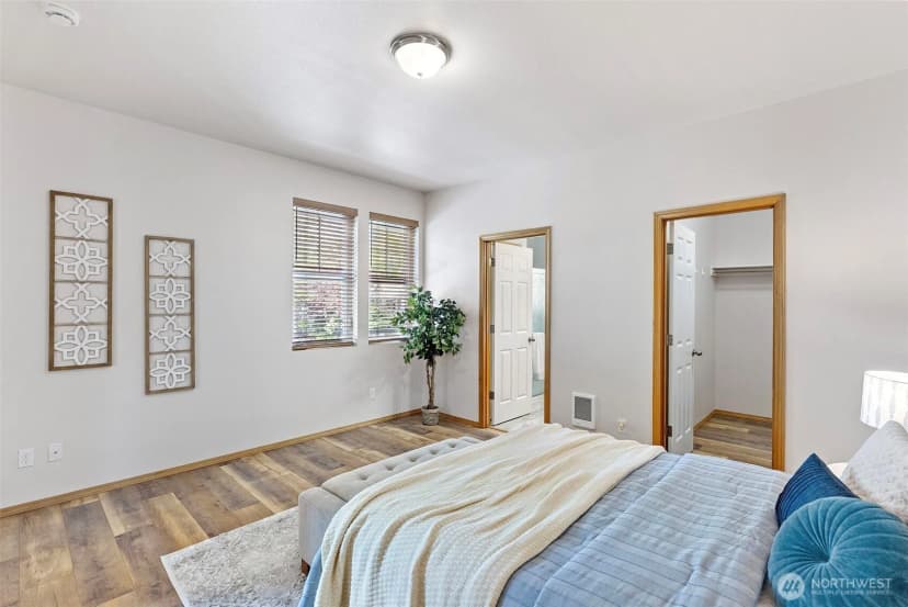 Property photo for 19554 Jensen Way Ne, Poulsbo photo 14