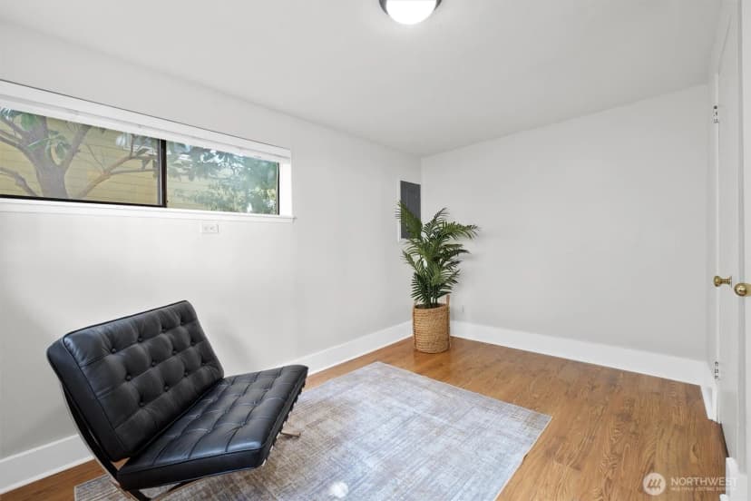 Property photo for 664 W Emerson Street #unit A, Seattle photo 17