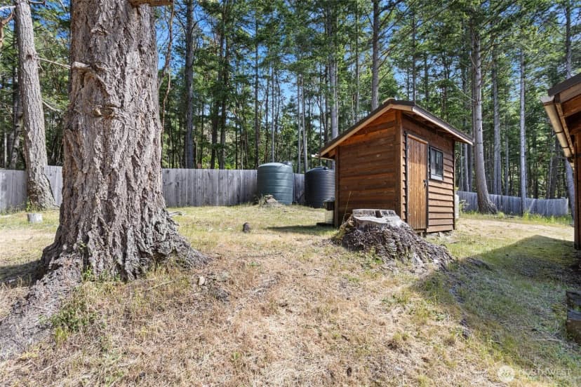Property photo for 35 N Airport Way, Stuart Island photo 37