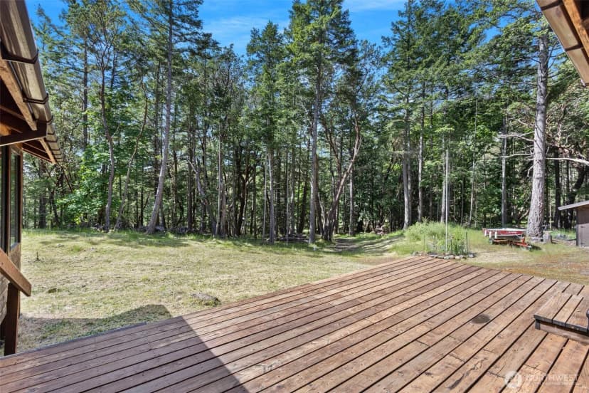 Property photo for 35 N Airport Way, Stuart Island photo 18