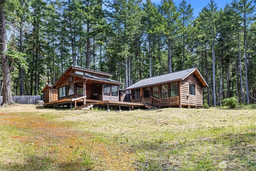 Property photo for 35 N Airport Way, Stuart Island