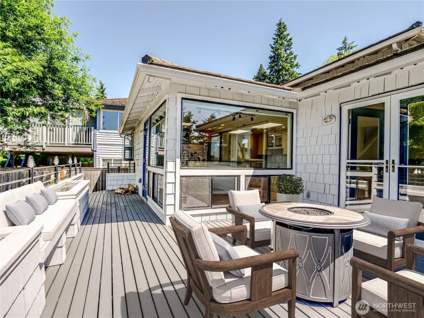 Property photo for 4441 53rd Avenue Sw, Seattle photo 17