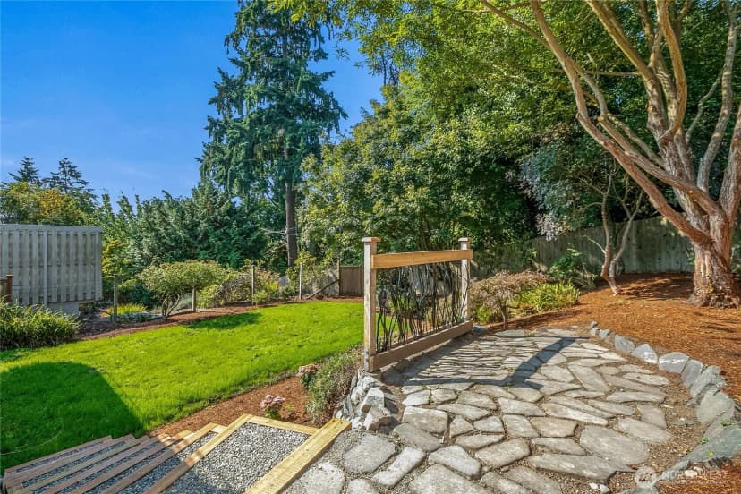 Property photo for 4441 53rd Avenue Sw, Seattle photo 33