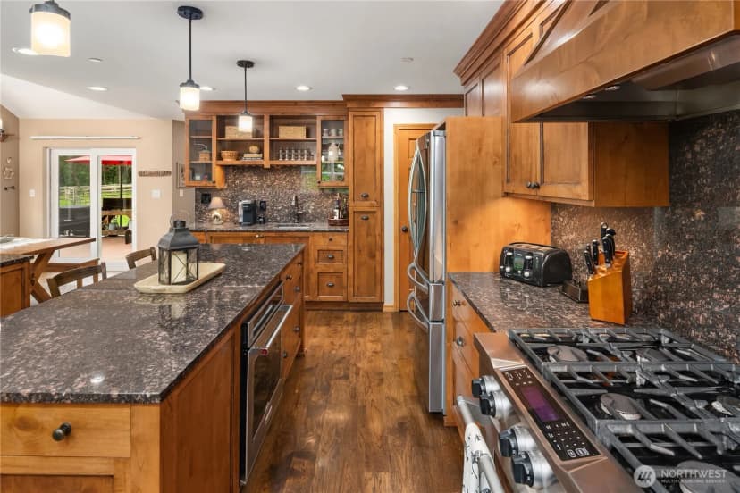Property photo for 8524 353rd Avenue Ne, Carnation photo 14