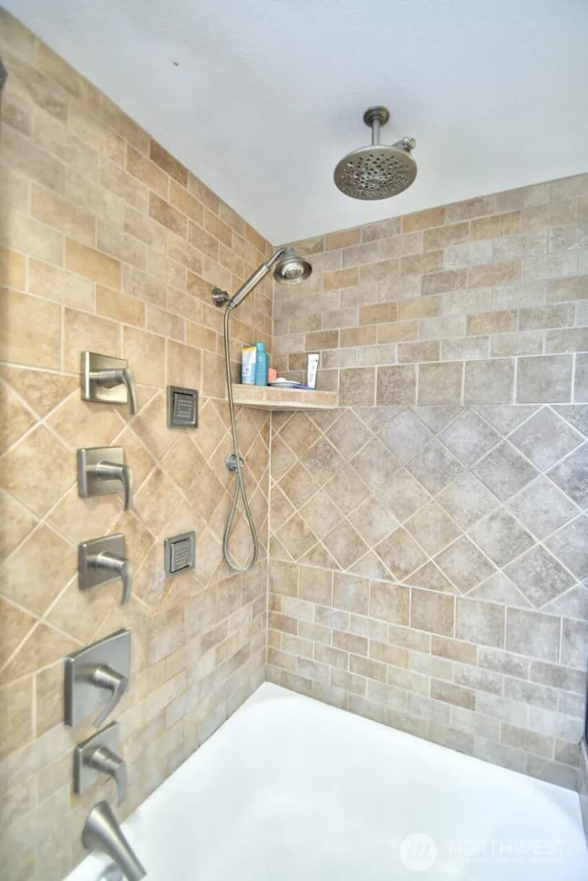 Property photo for 1260 S Karl Johan Avenue, Tacoma photo 29