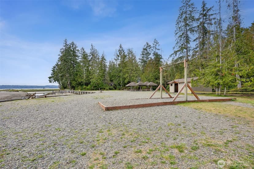 Property photo for 658 E Pitcairn Place, Shelton photo 11