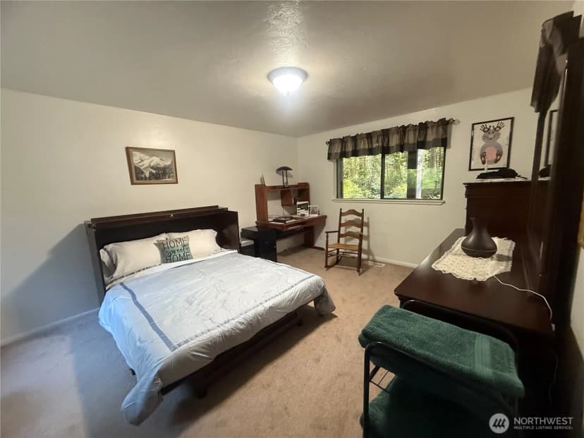 Property photo for 658 E Pitcairn Place, Shelton photo 26